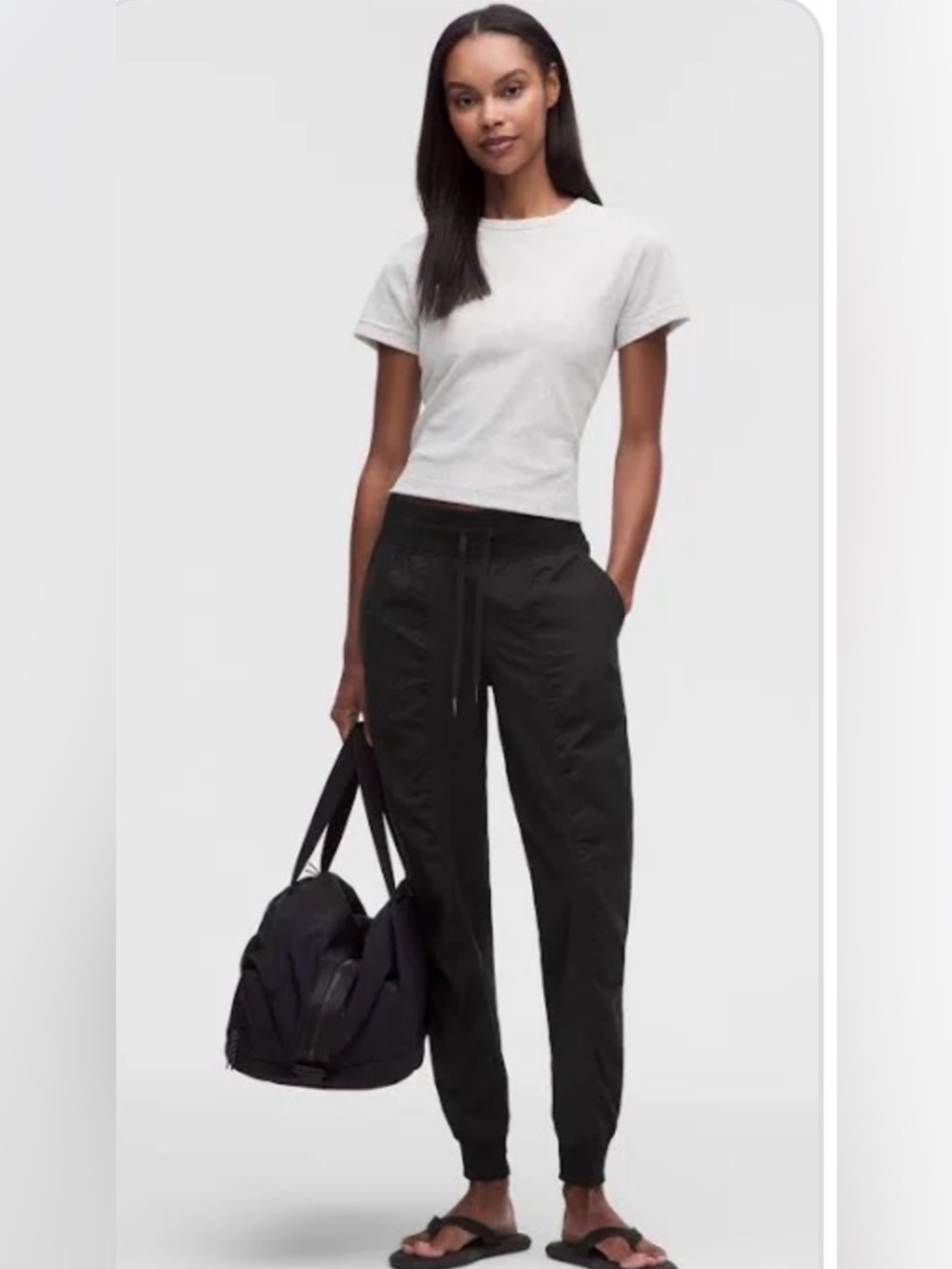 Lululemon Dance Studio Mid-Rise Jogger in 25” length 4 black